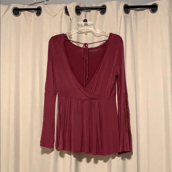 Cute top! - Picture 2 of 2